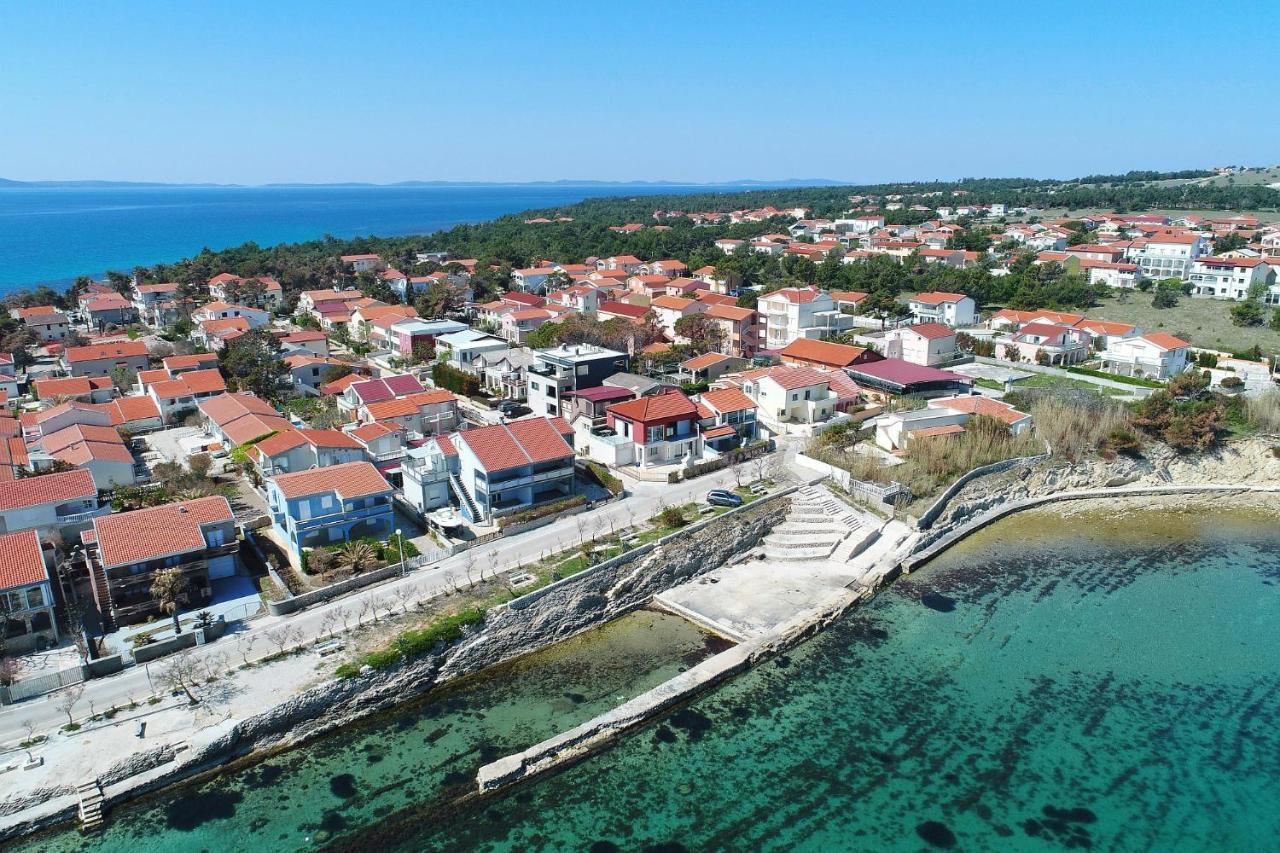 Apartmani Nella Vir Extérieur photo